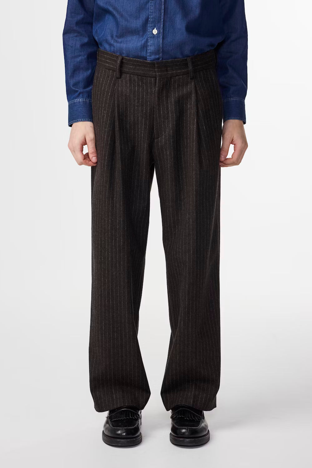 Kay 1630 - Brown Stripe