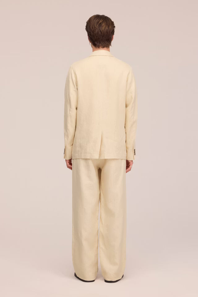 NN07 - Jordin 1454 - Honey Silk