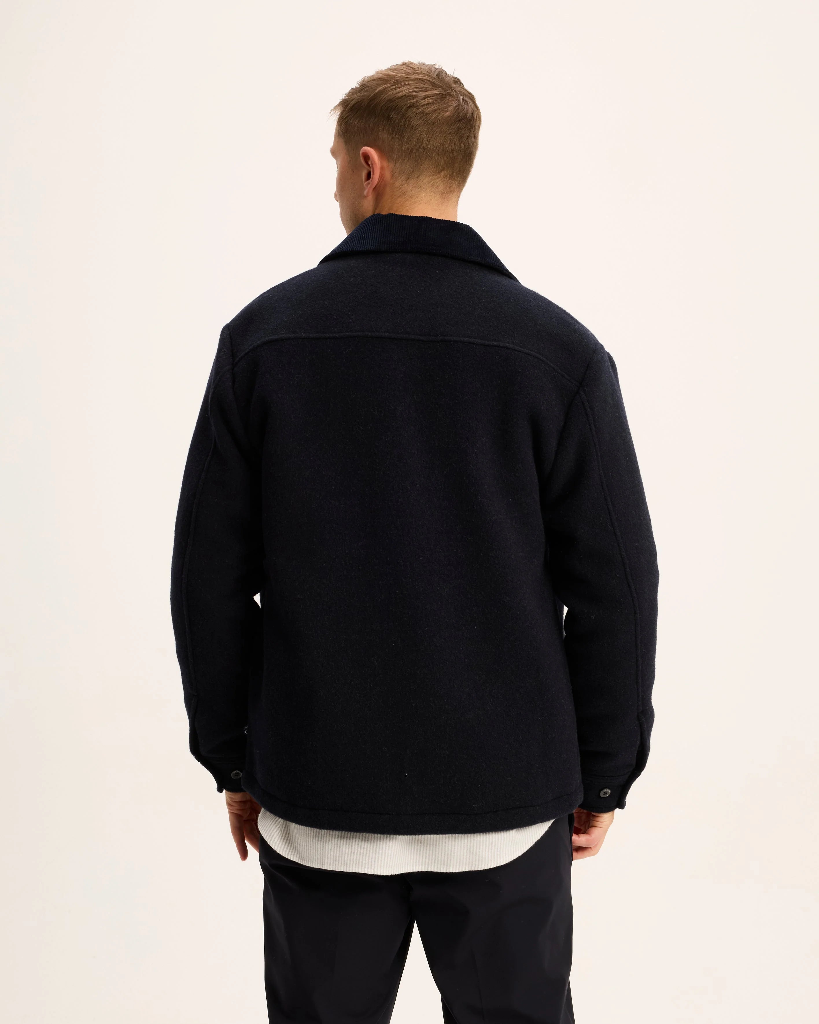Sand - Navy 7800