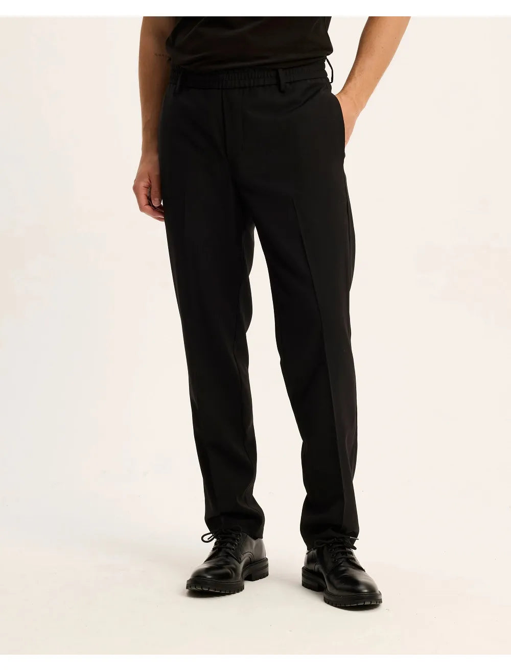 The GoodPeople - Bien Straight Fit Trousers - Black