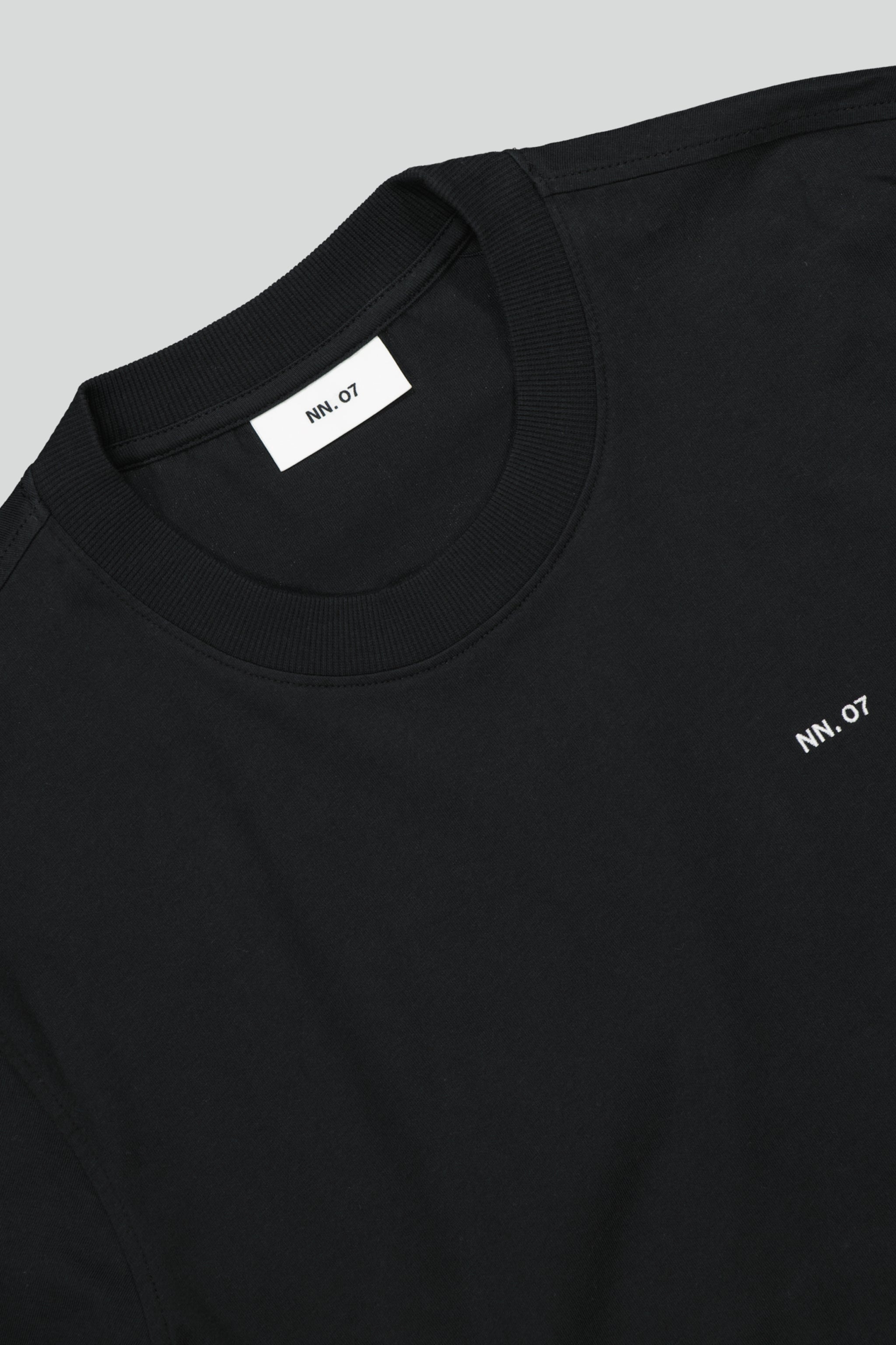 Adam EMB t-shirt 3209