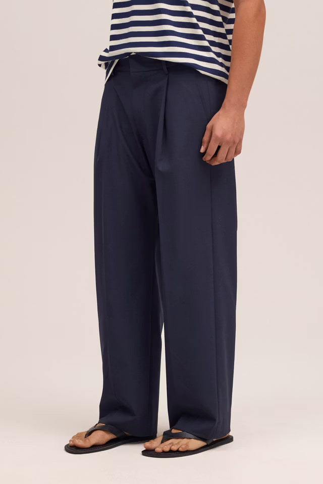 NN07 Kay 10037, Deep Navy