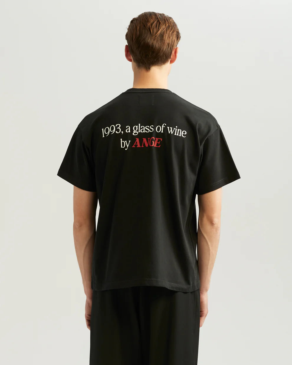 Glass of wine tee - black