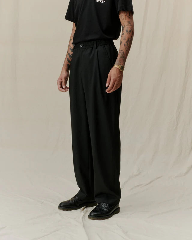 'Agency' Trousers Black