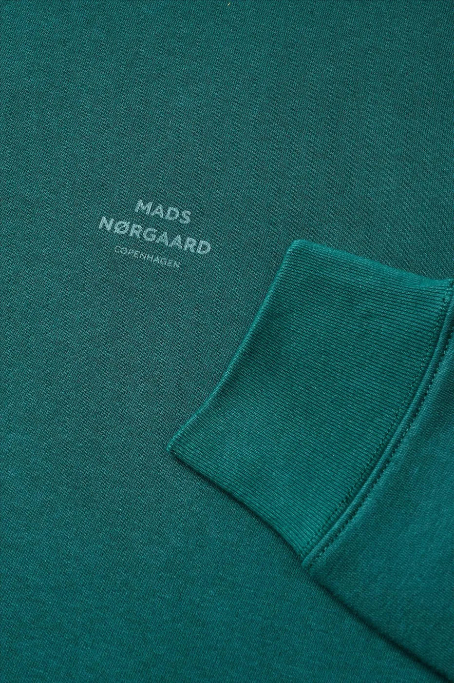 Standard Crew Logo Sweat FAV